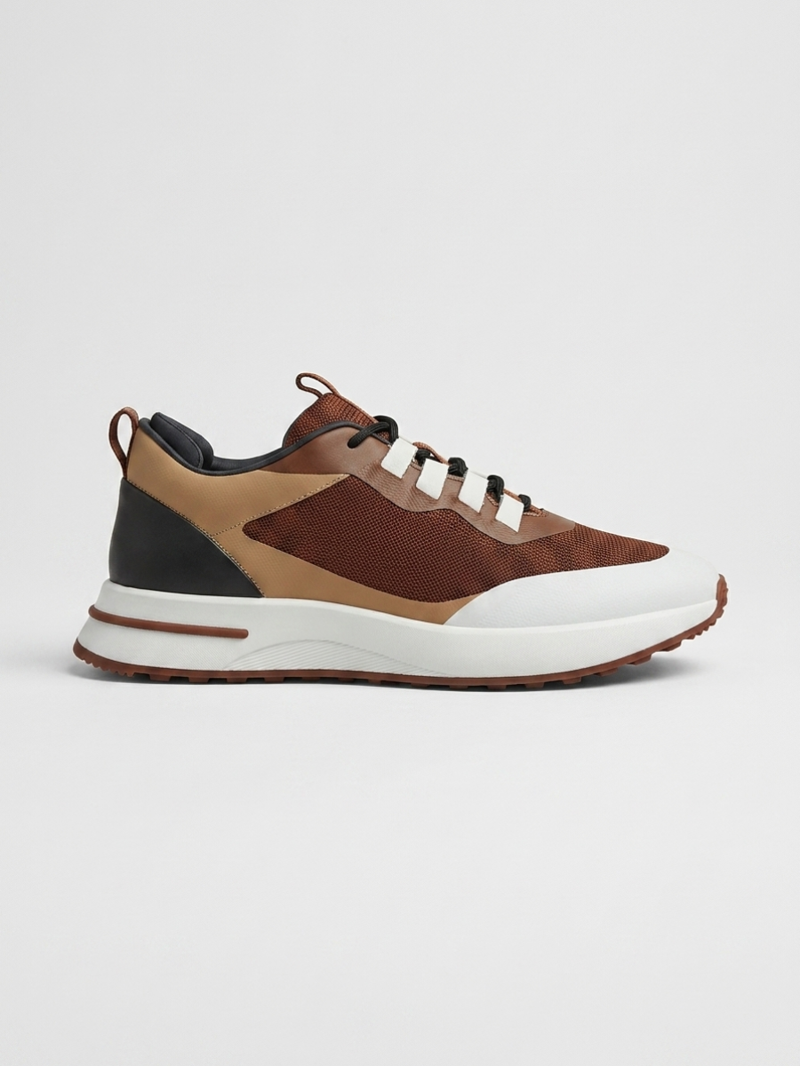 The Taormina Runner — Deep Black — image 1
