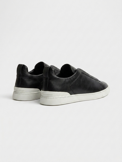 The Como Slip-On — Black — image 7