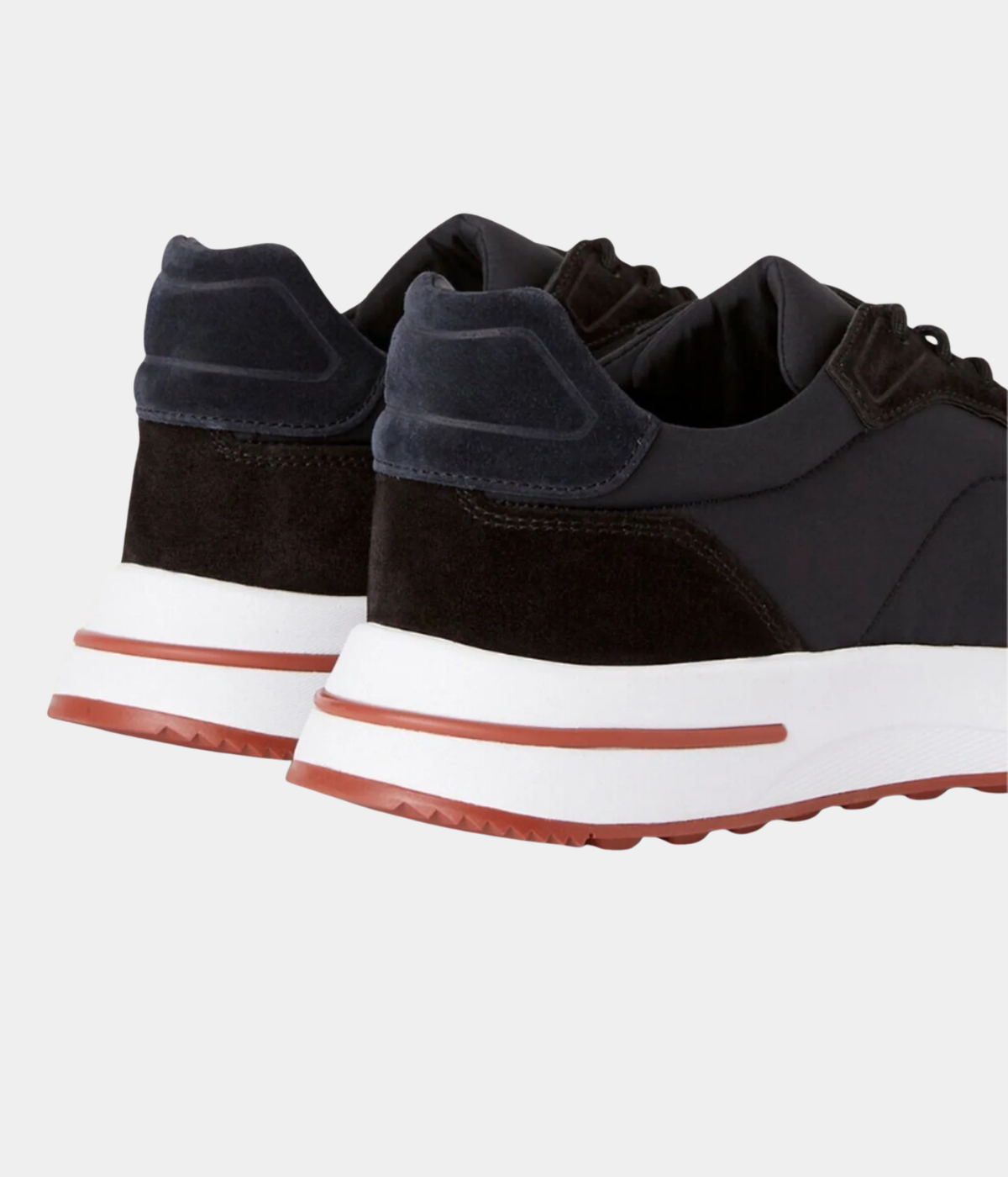 The Bellagio Runner — Black — image 3