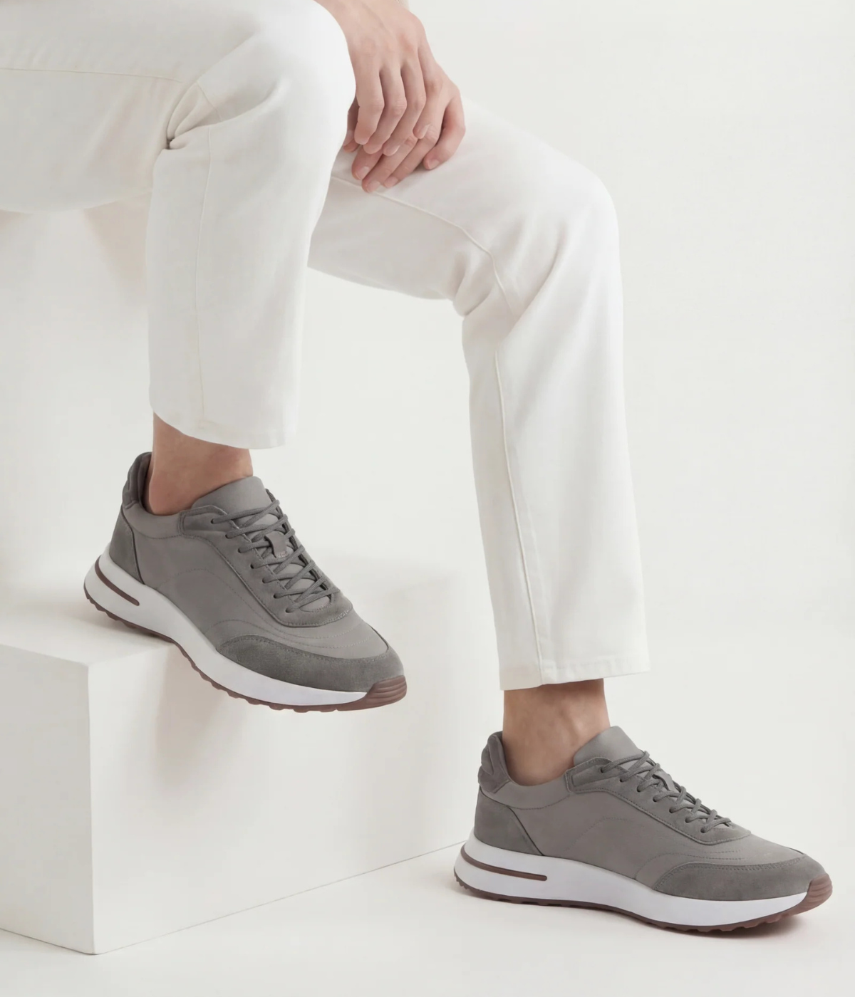 The Bellagio Runner — Grey — image 4