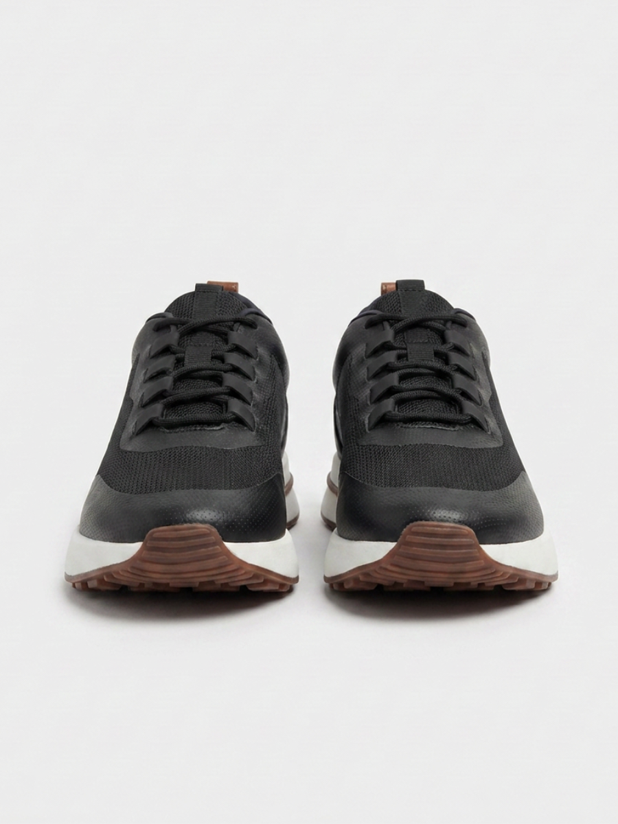 The Taormina Runner — Black — image 4