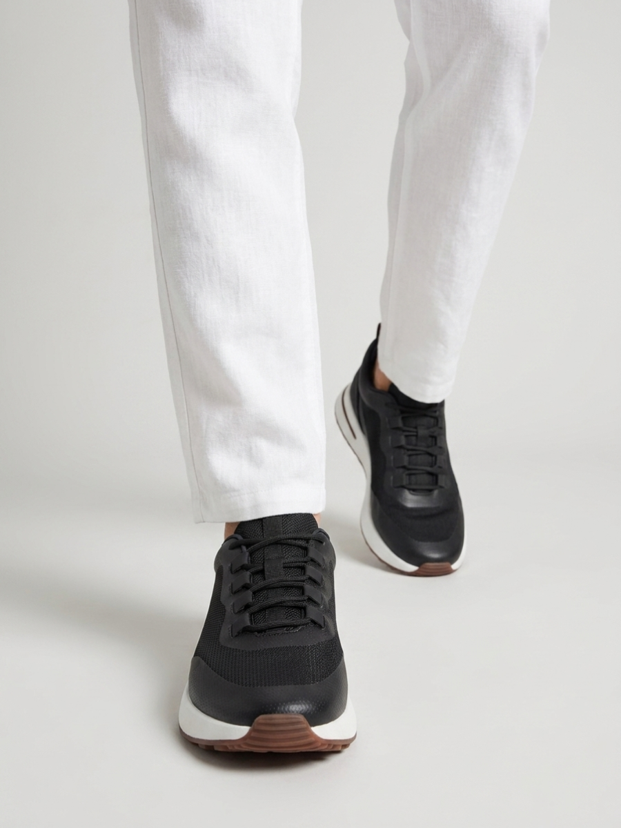 The Taormina Runner — Black — image 5