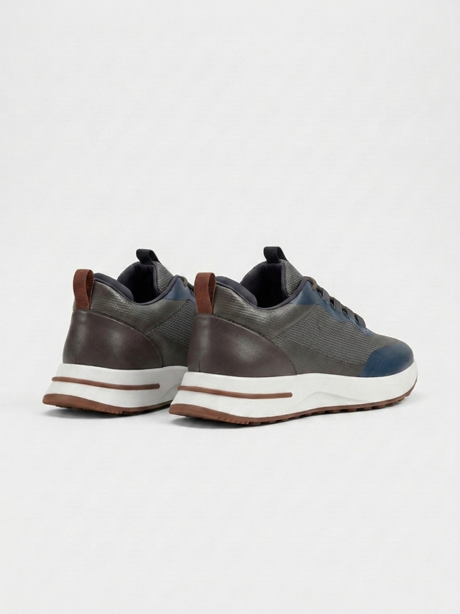 The Taormina Runner — Navy — image 5